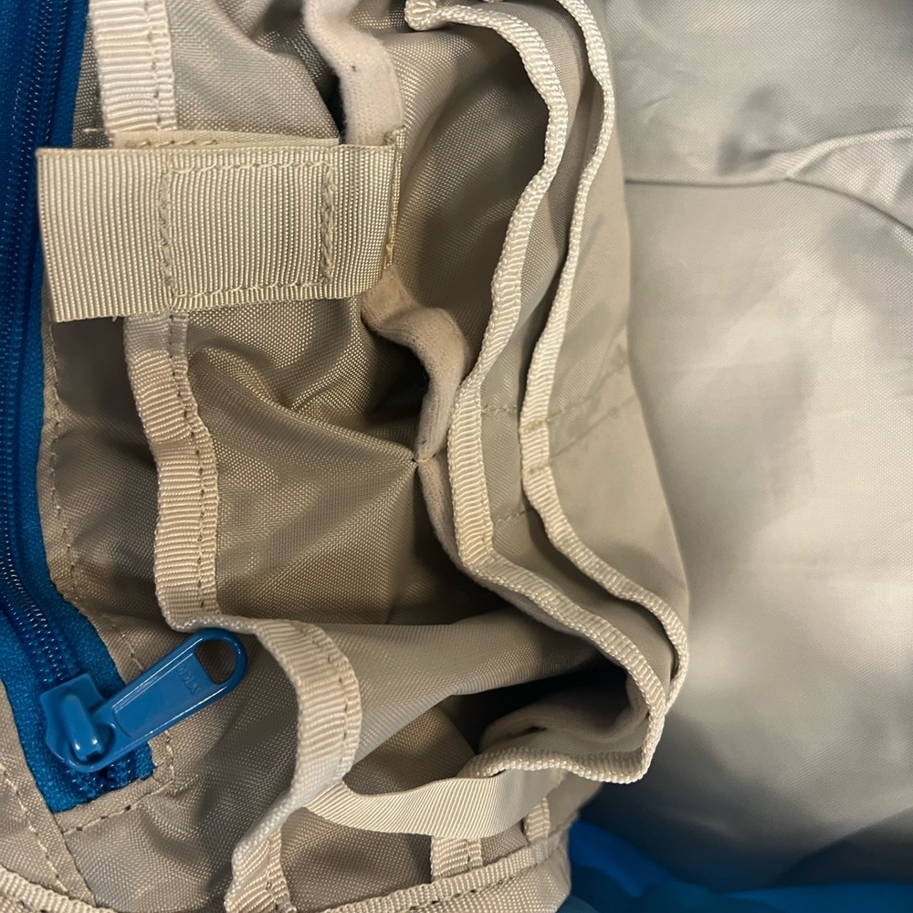 Kelty Redstart W Hiking Backpack – Blue & Gray - Picture 5 of 10